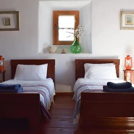 Holiday home το πάνω σπίτι της μαριάνθης